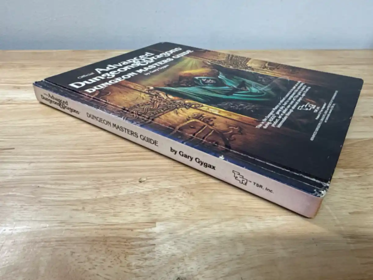 AD&D 1E DUNGEON MASTERS GUIDE 8th print